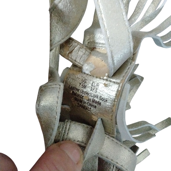 Sam Edelman Sandra Metallic Fringed Wedge Sandals Size 7.5 - Picture 8 of 11